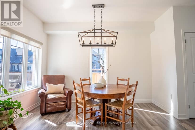 33 Kerr Street — photo 12 of 27