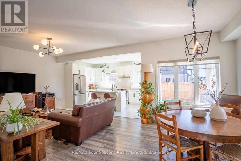 33 Kerr Street — photo 4 of 27