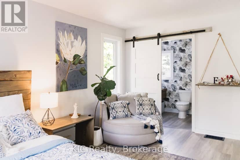 14 Gordon Street — photo 15 of 30