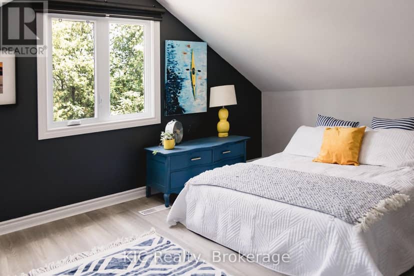 14 Gordon Street — photo 17 of 30