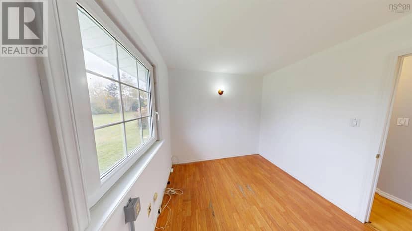2209 Lingan Road Road — photo 13 of 24