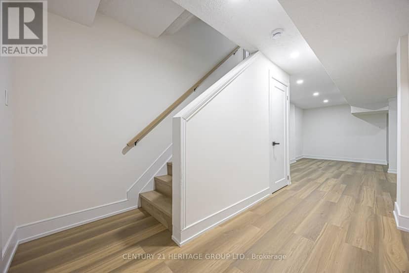 9 - 766 Caradonna Crescent — photo 33 of 40