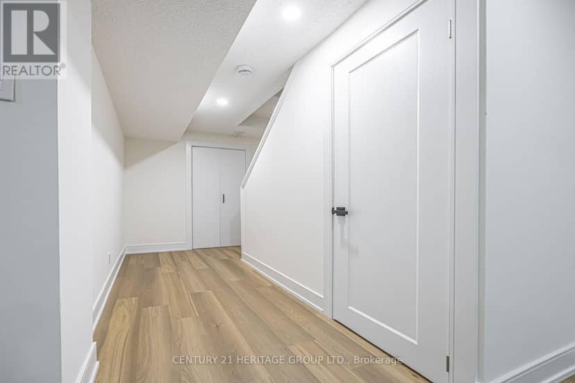 9 - 766 Caradonna Crescent — photo 34 of 40
