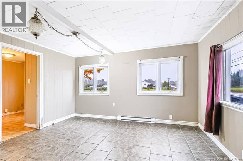 138 Penniac Road — photo 4 of 40