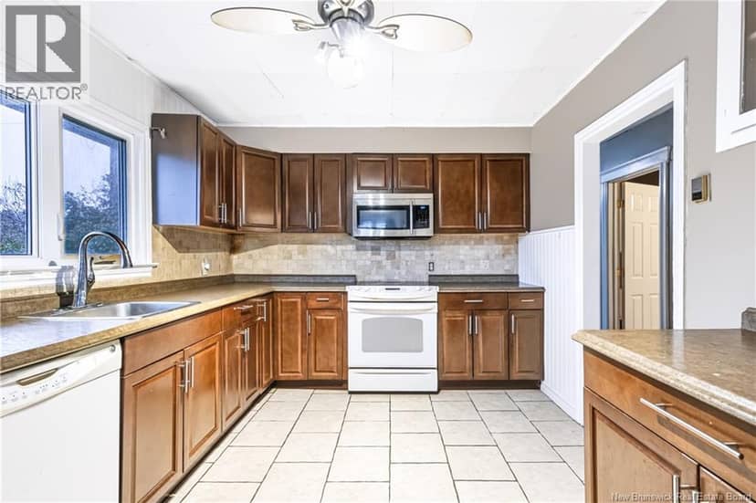 138 Penniac Road — photo 9 of 40