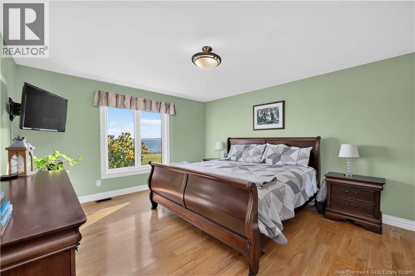 3 Helene Road — photo 12 of 40