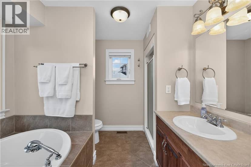 3 Helene Road — photo 13 of 40