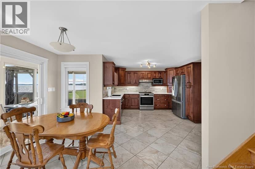 3 Helene Road — photo 16 of 40