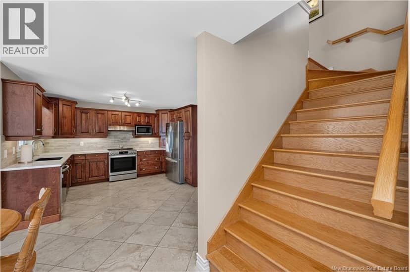 3 Helene Road — photo 20 of 40
