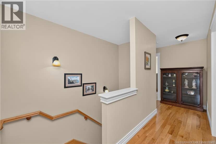3 Helene Road — photo 21 of 40
