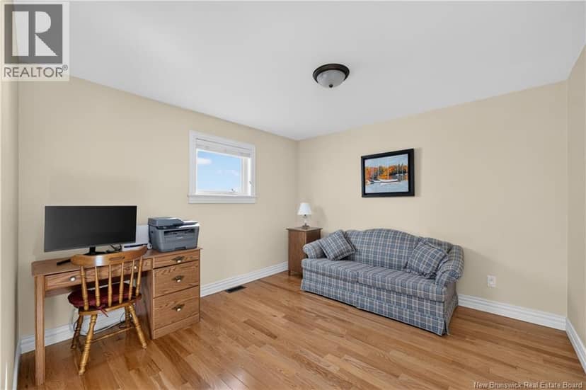 3 Helene Road — photo 26 of 40