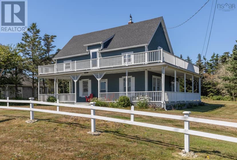 1428 Highway 304, Cape Forchu, photo 2