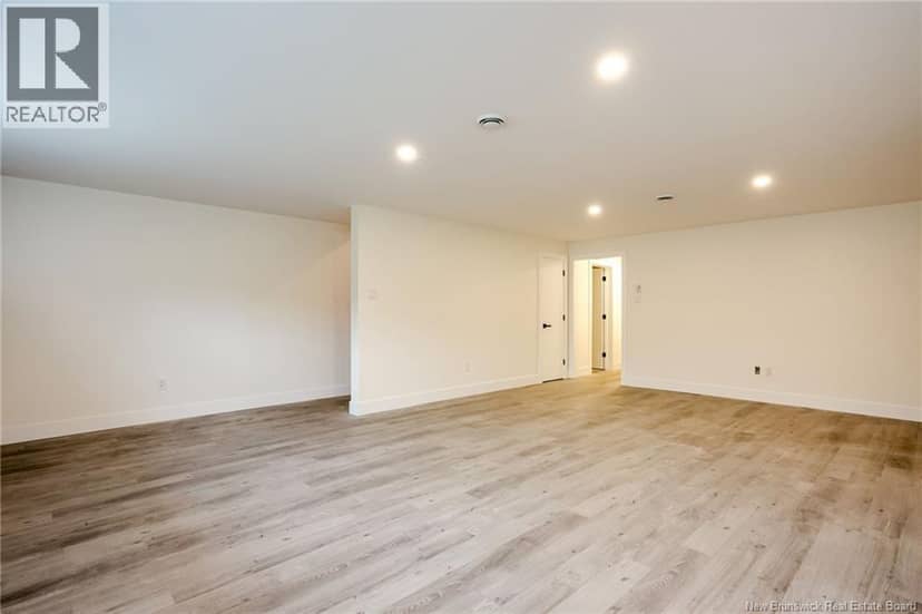 168 Vincent Road — photo 32 of 40