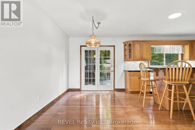 17527 Telephone Road — photo 11 of 40