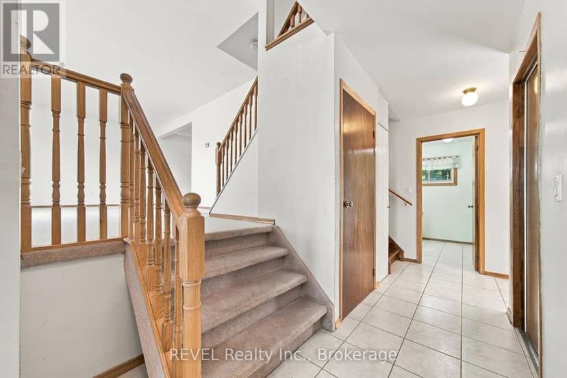 17527 Telephone Road — photo 7 of 40