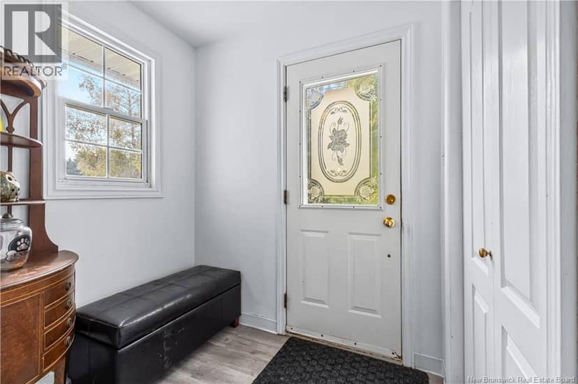 3 Chemin Gueguen Street, Shediac Bridge, photo 5