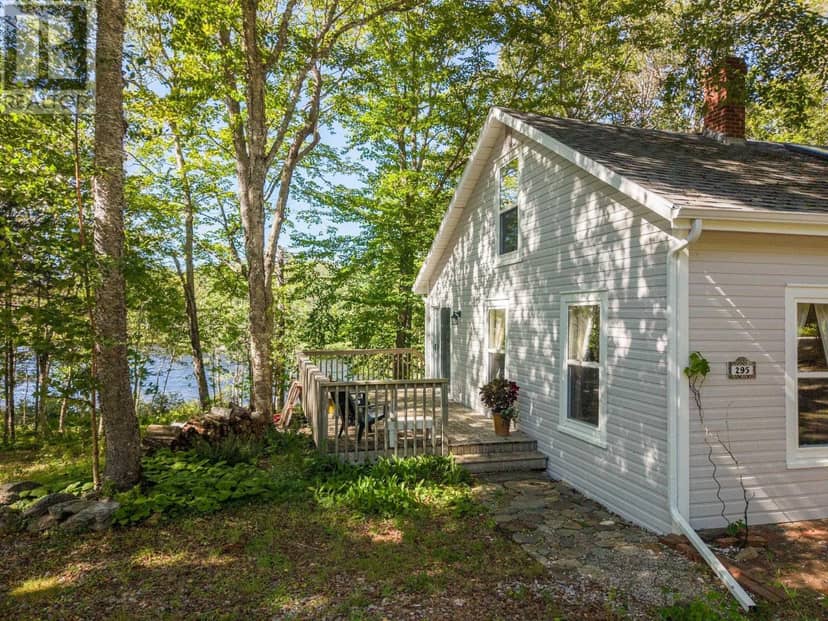295 Perry Road, Carleton, photo 5
