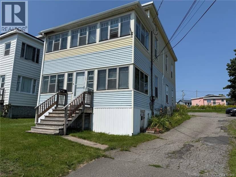 55-57 Loch Lomond Road — photo 2 of 9