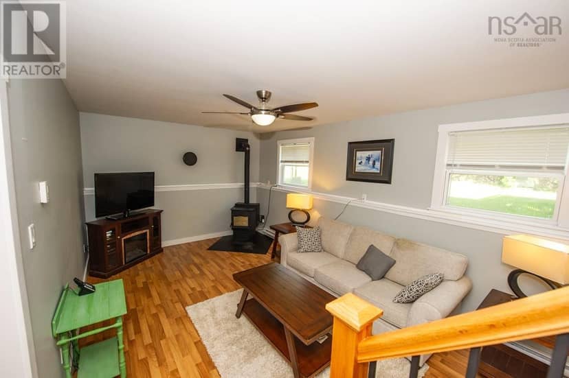 46 Franklin Drive — photo 31 of 40