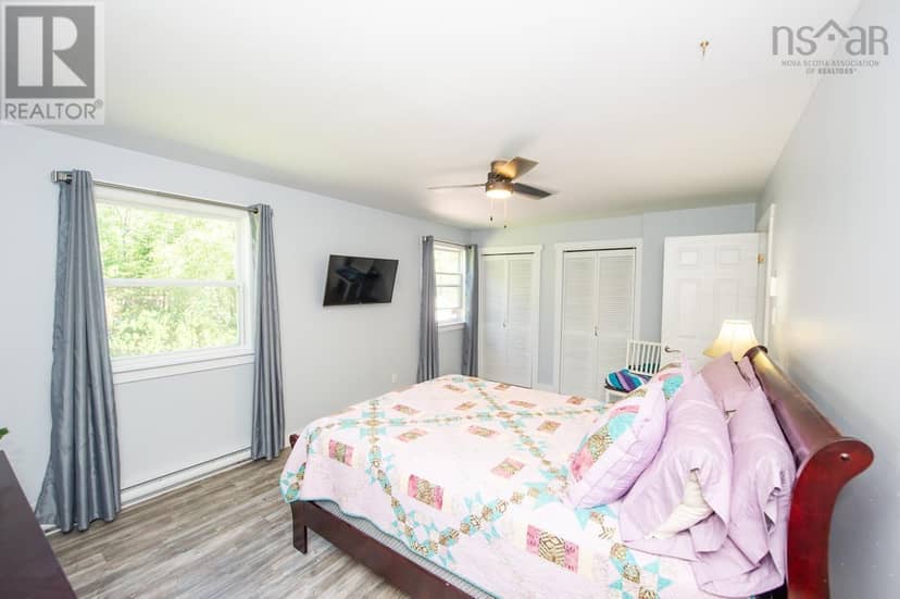 46 Franklin Drive — photo 18 of 40