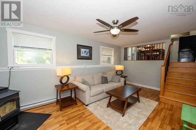 46 Franklin Drive — photo 27 of 40
