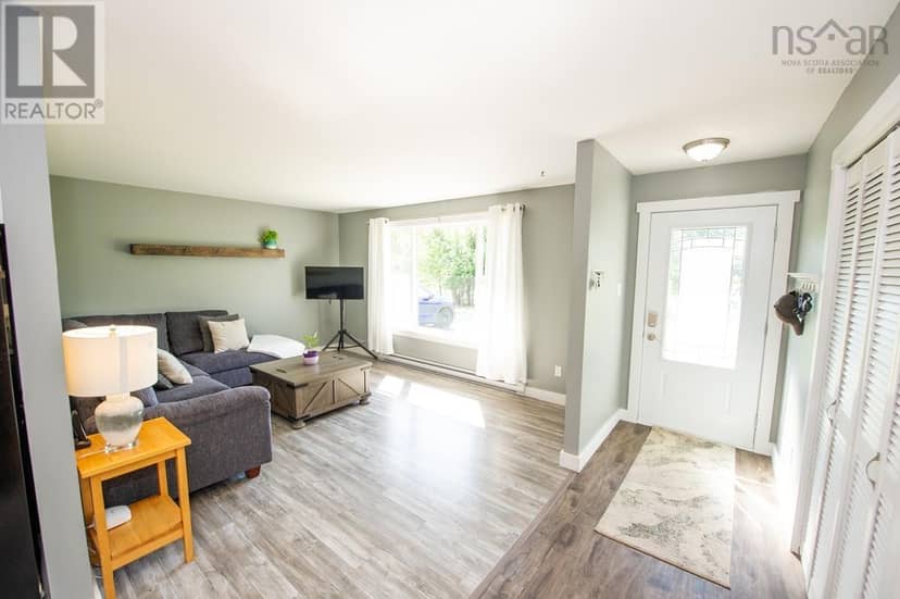 46 Franklin Drive, Truro Heights, photo 7