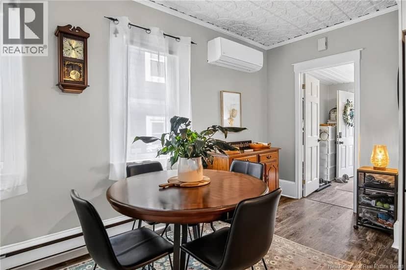 118 Millidge Avenue — photo 12 of 40