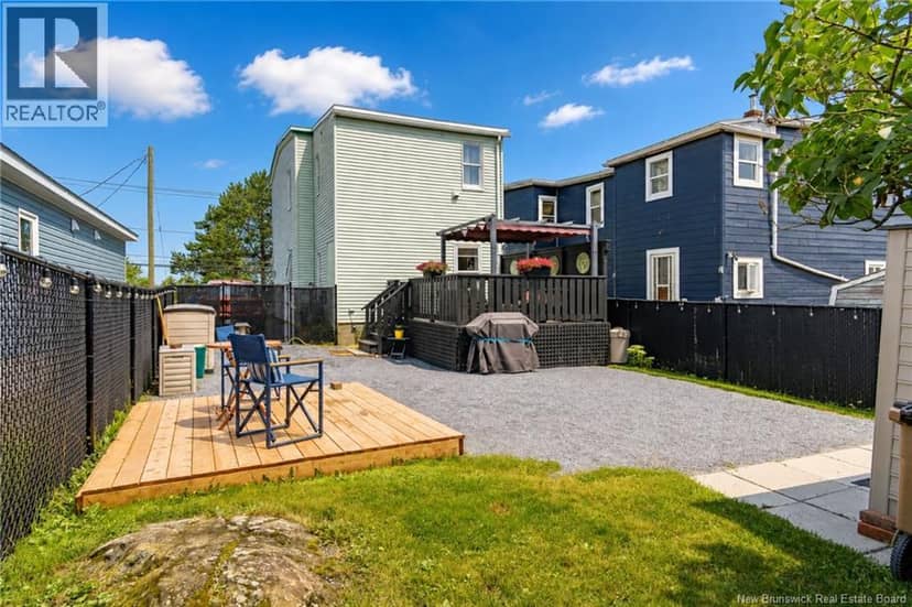118 Millidge Avenue — photo 31 of 40