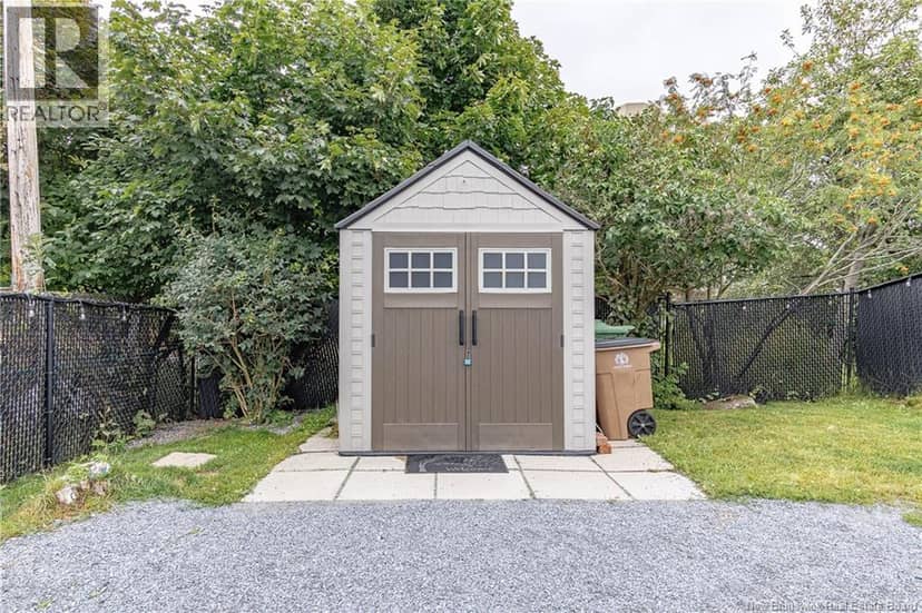 118 Millidge Avenue — photo 35 of 40