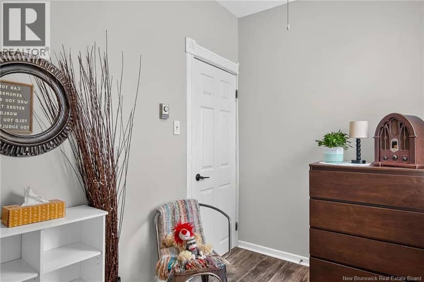 118 Millidge Avenue — photo 24 of 40