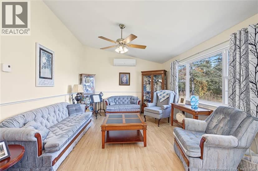 4015 Route 104 — photo 10 of 40