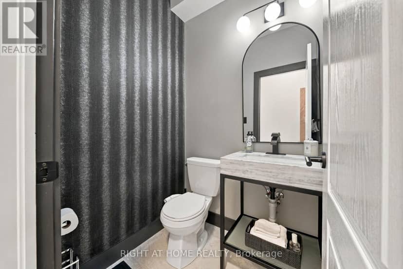 218 Blue Dasher Boulevard — photo 16 of 37