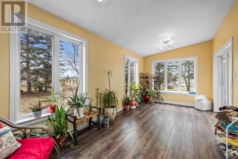 16 Levine Lane — photo 34 of 40