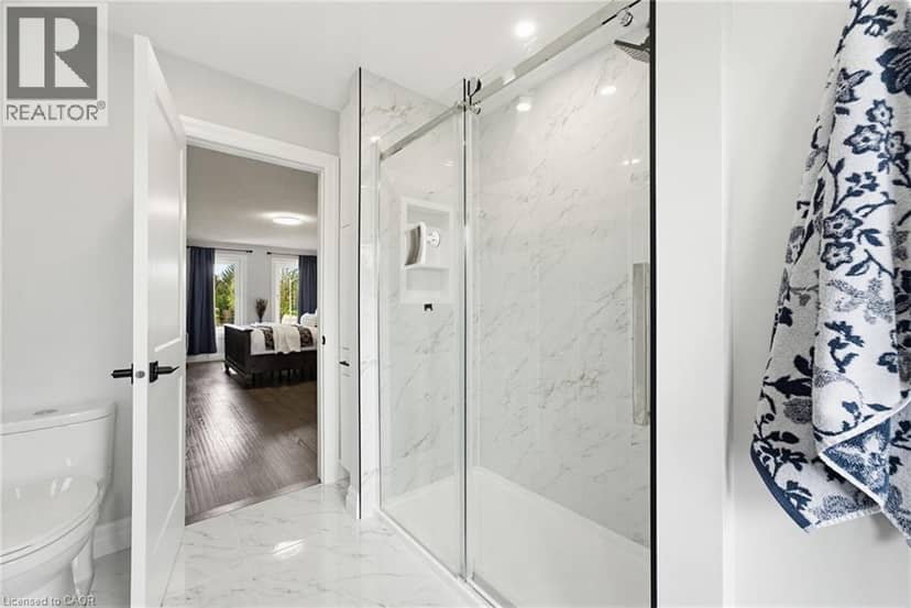 15 DANUBE Drive — photo 26 of 40
