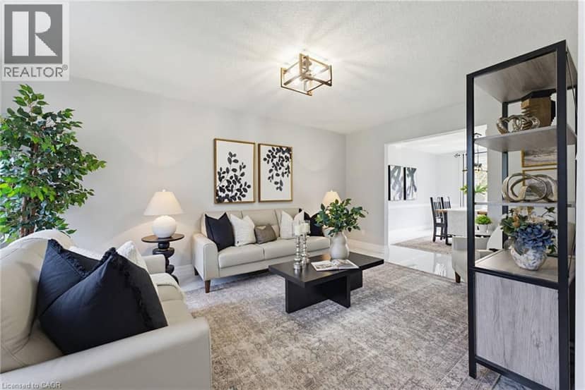 15 DANUBE Drive — photo 9 of 40