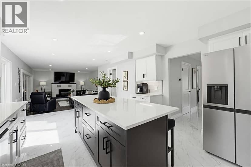 15 DANUBE Drive — photo 15 of 40