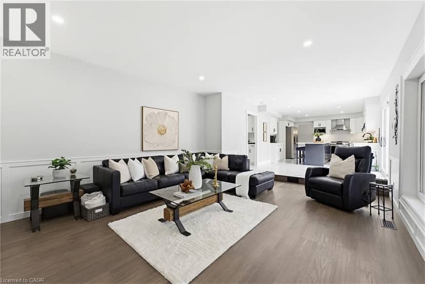 15 DANUBE Drive — photo 17 of 40