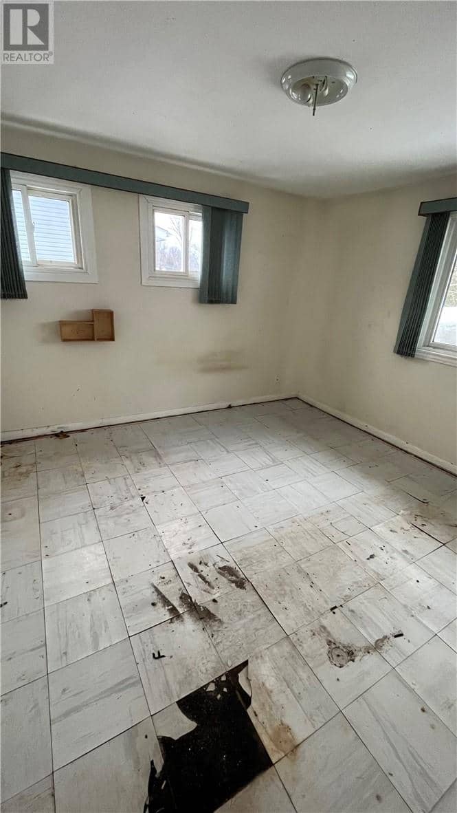 145 Axmith Avenue — photo 14 of 23