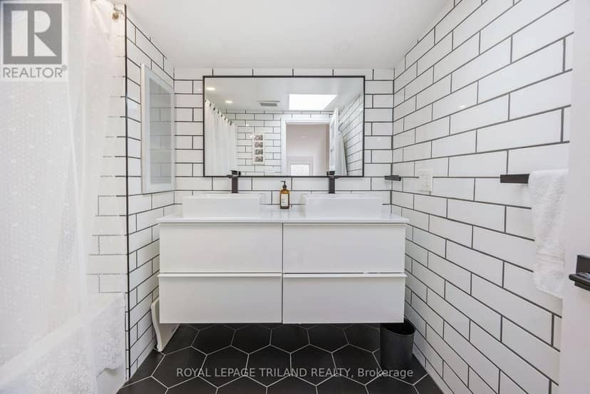349 Emery Street E — photo 26 of 40