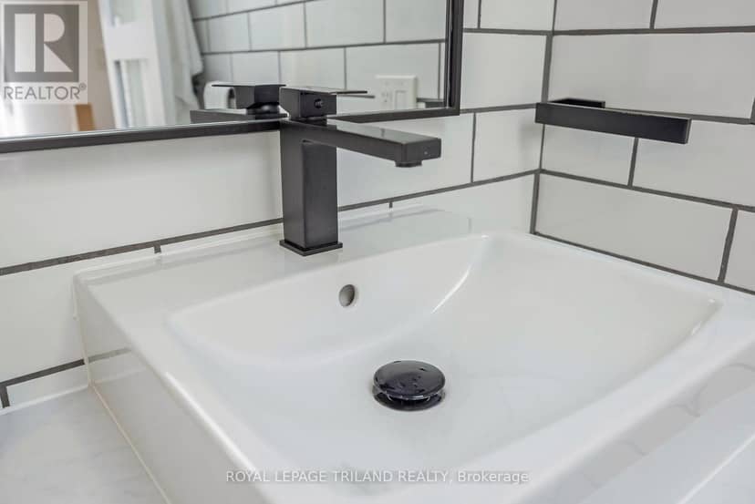 349 Emery Street E — photo 27 of 40