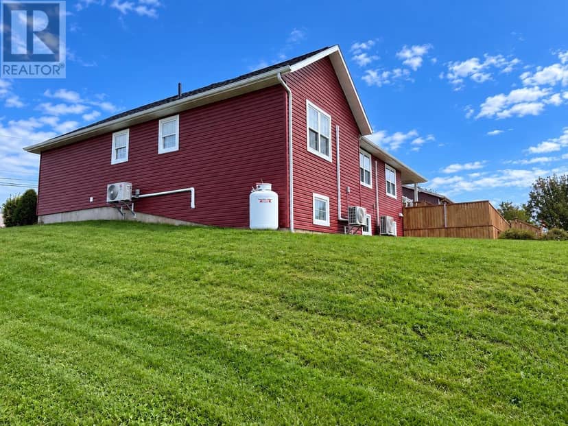 21 Hillside Meadows Drive — photo 4 of 40