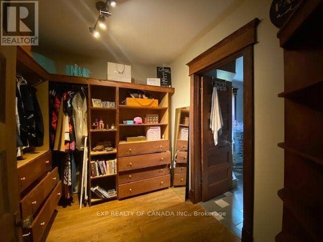 284 Fifth Avenue — photo 18 of 34