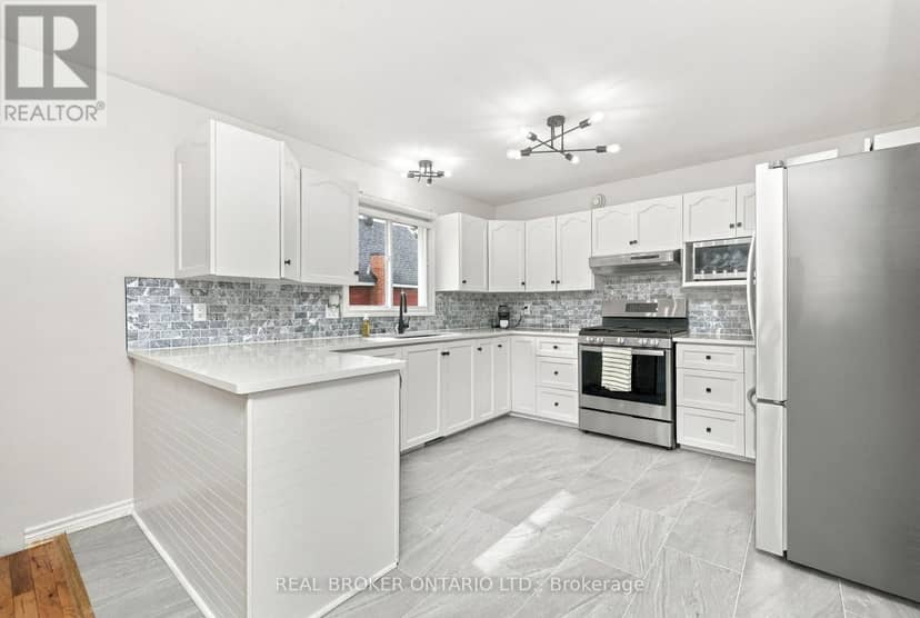 202 Santiago Street — photo 7 of 40