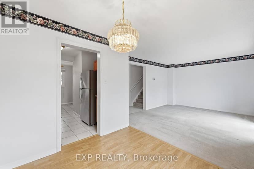 38 - 195 Queen Victoria Drive — photo 16 of 36