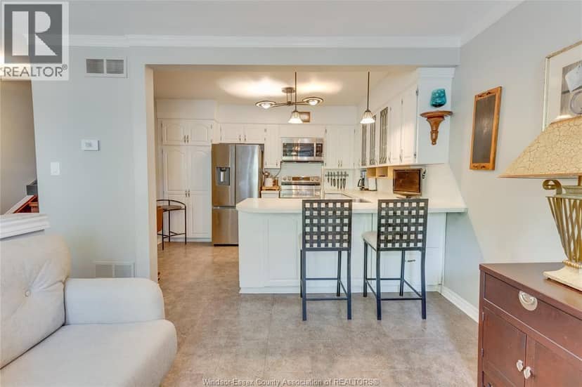 3917 RIVERSIDE East Unit# 9-3917 — photo 16 of 40