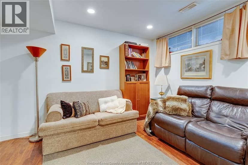 3917 RIVERSIDE East Unit# 9-3917 — photo 35 of 40