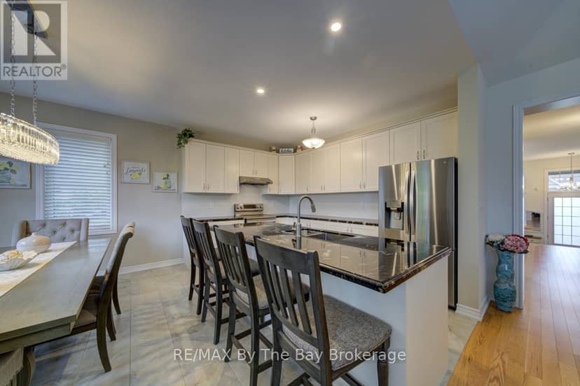 43 Fawndale Crescent — photo 29 of 40