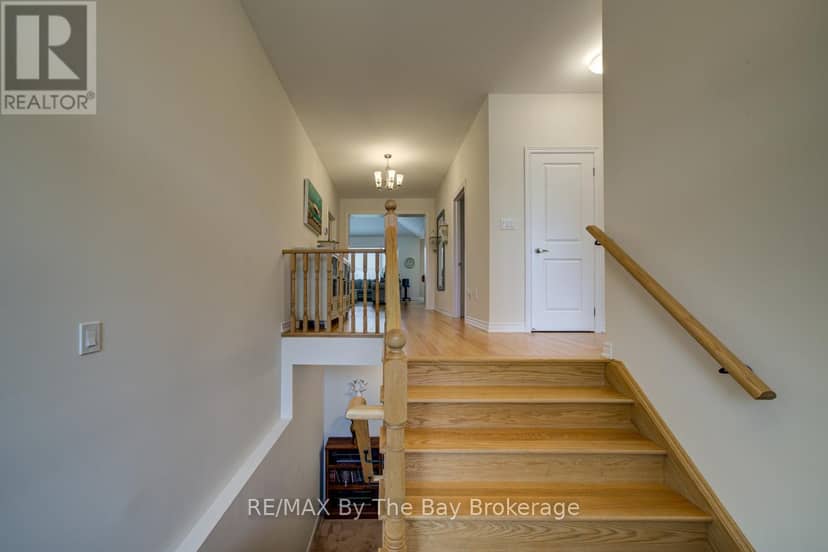 43 Fawndale Crescent — photo 35 of 40