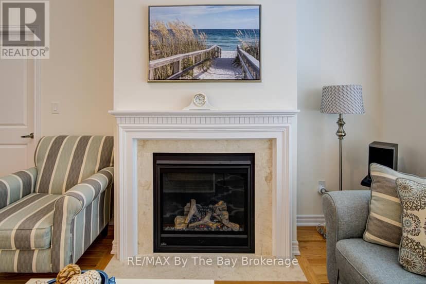 43 Fawndale Crescent — photo 7 of 40
