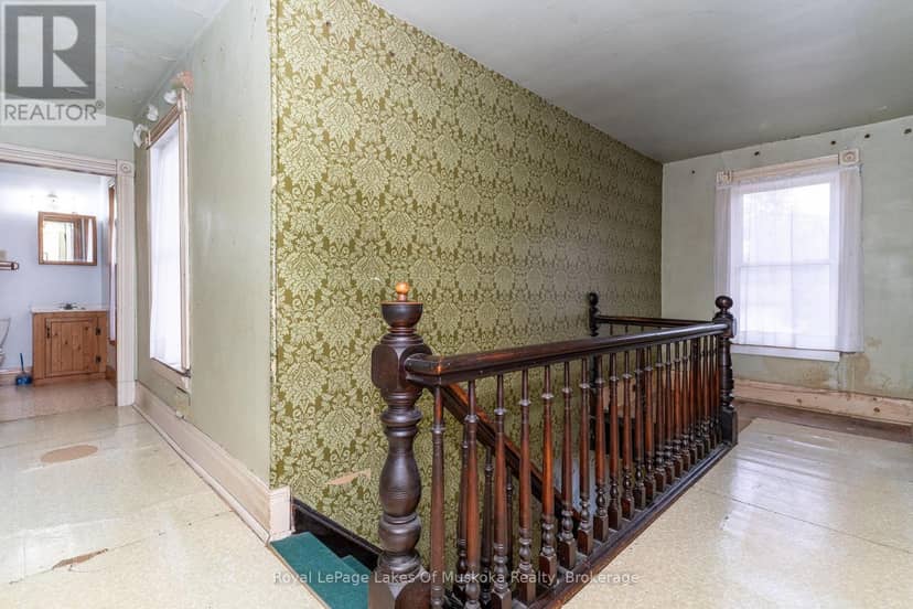 14 Ewing Street — photo 17 of 27